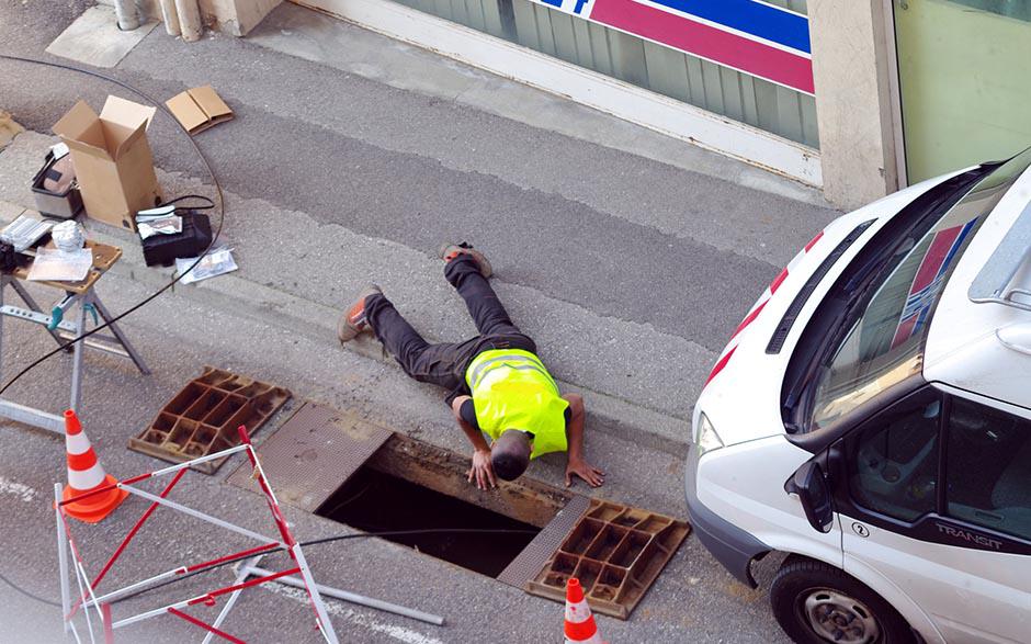 plombier pour déboucher toilettes Villeneuve-la-Garenne